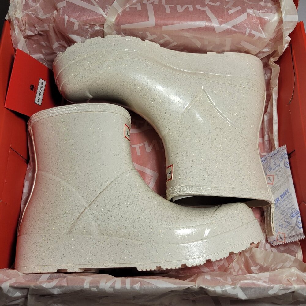 Hunter Women's PLAY™ Starcloud Glitter Short Rain Boots in Shaded White